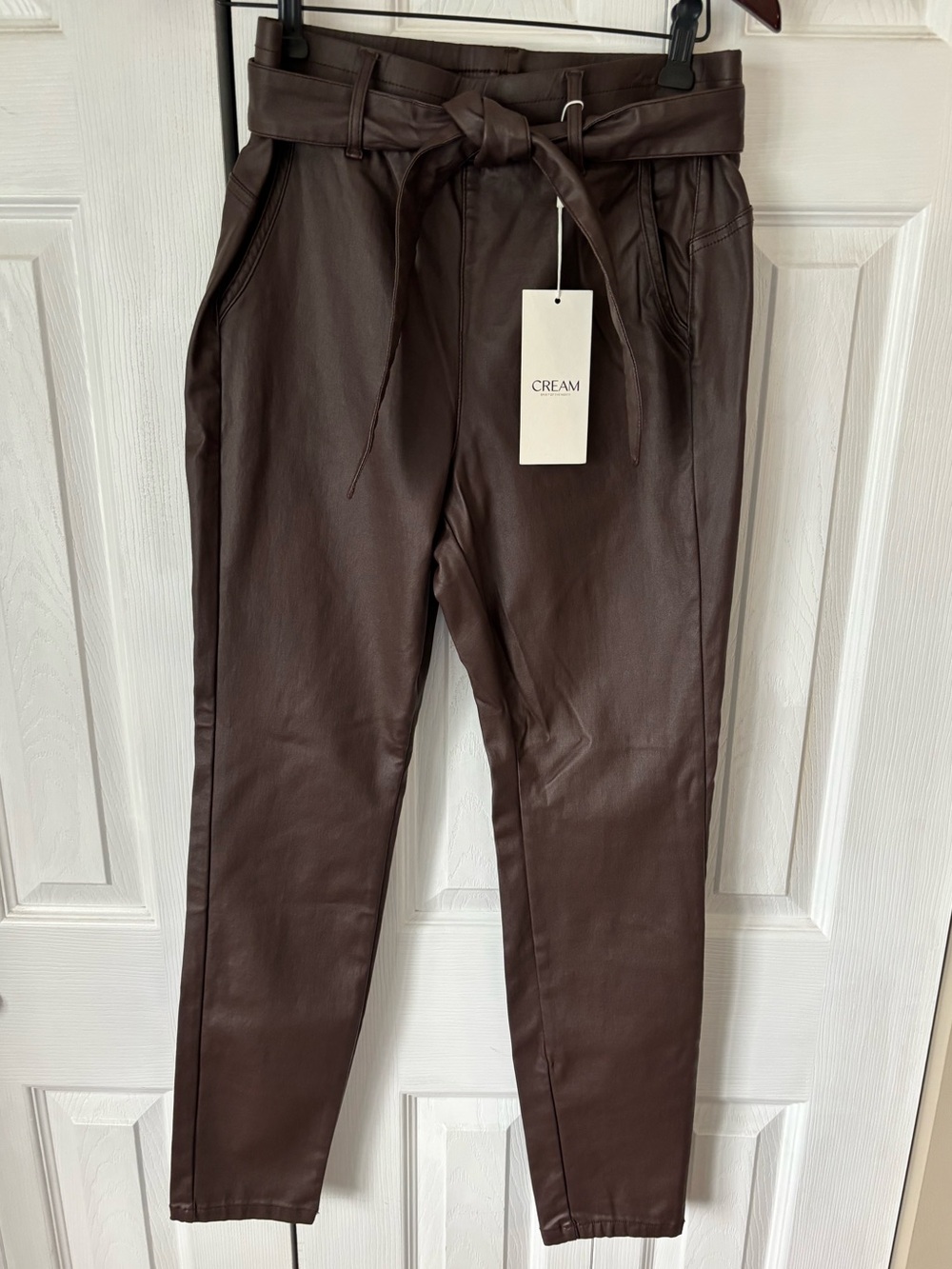 Cream Faux Leather High Rise Torid Baggy Pant in Chocolate Plum Size 36
